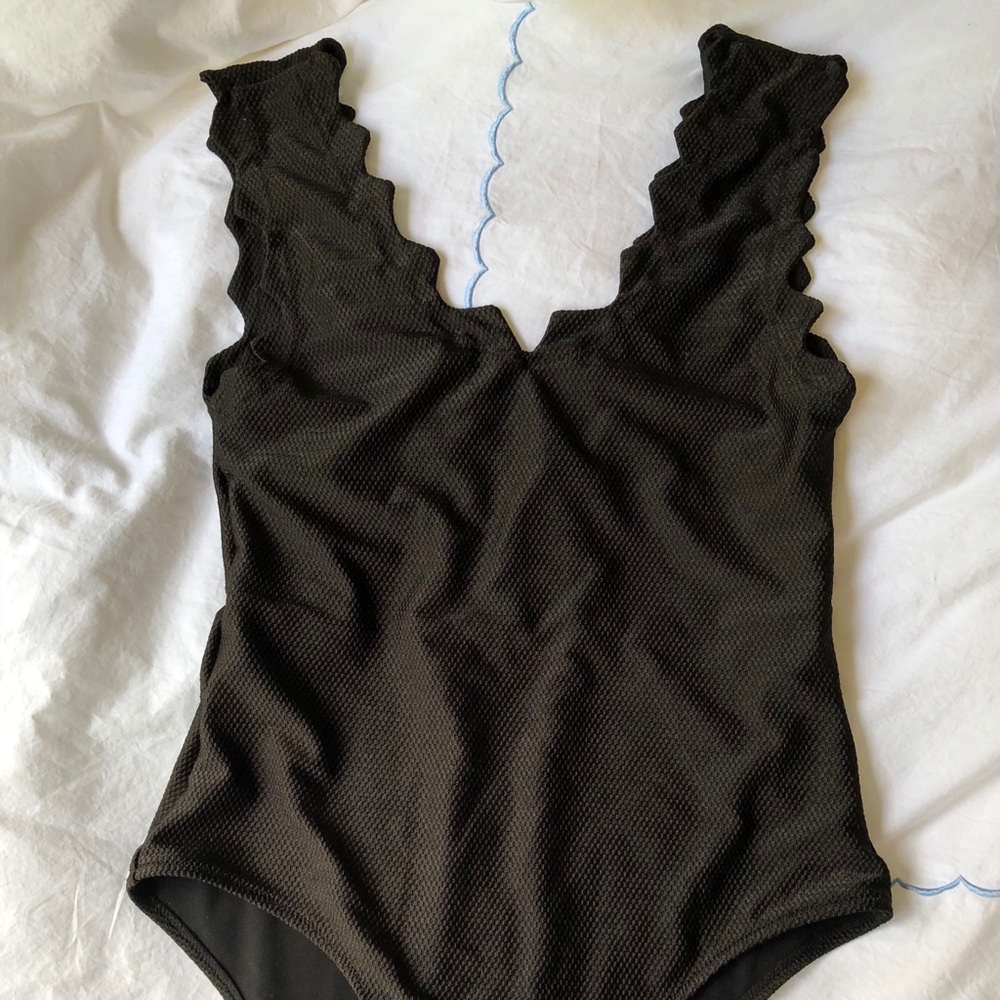 Cupshe Swimsuit